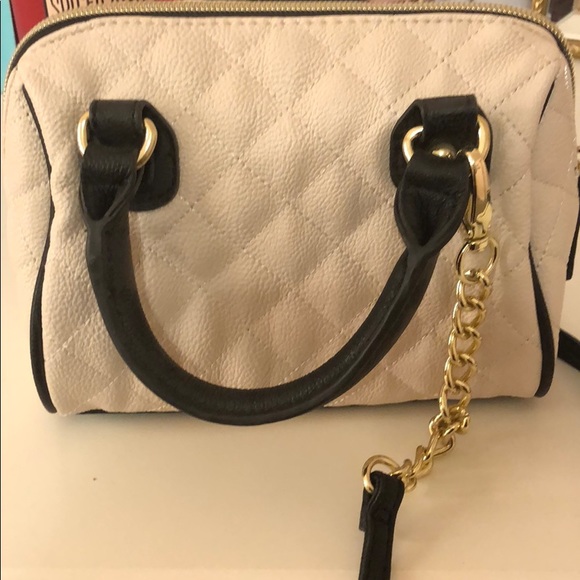 Betsy Johnson Crossbody Purse - Picture 2 of 3